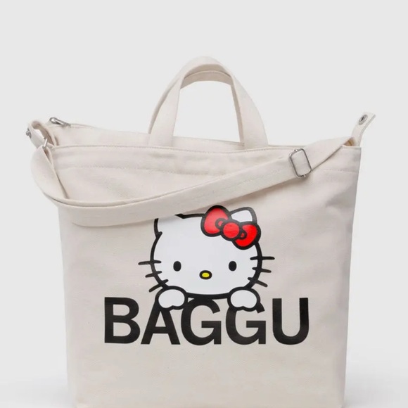 BAGGU Hello Kitty Canvas Tote - Cream - Picture 2 of 4